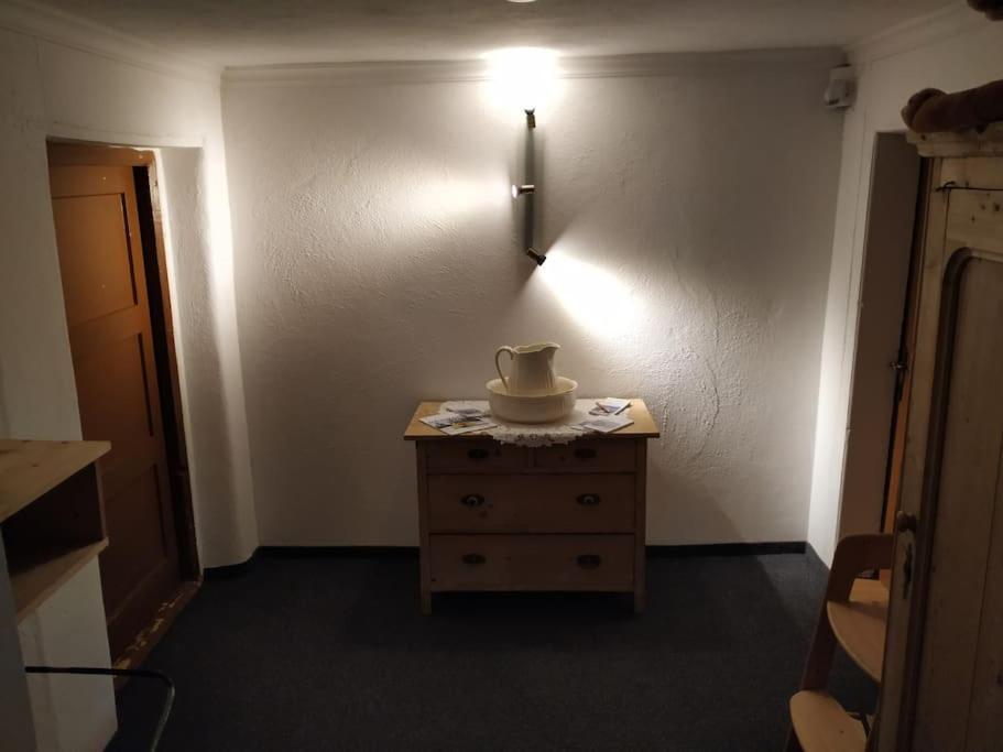 Upcycling Appartement Fischl - Nachhaltig Und Kreativ Wohnen Fuer Gross Und Klein Jenbach Eksteriør bilde