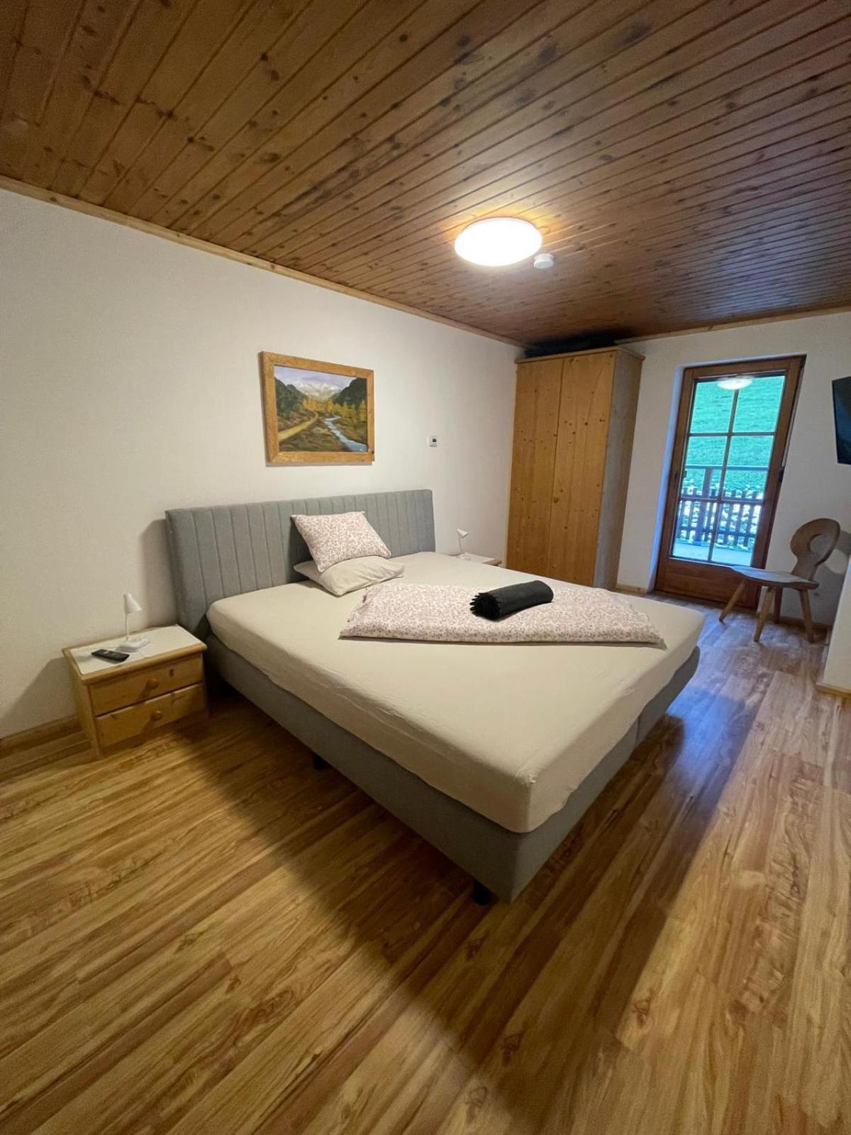 Upcycling Appartement Fischl - Nachhaltig Und Kreativ Wohnen Fuer Gross Und Klein Jenbach Eksteriør bilde